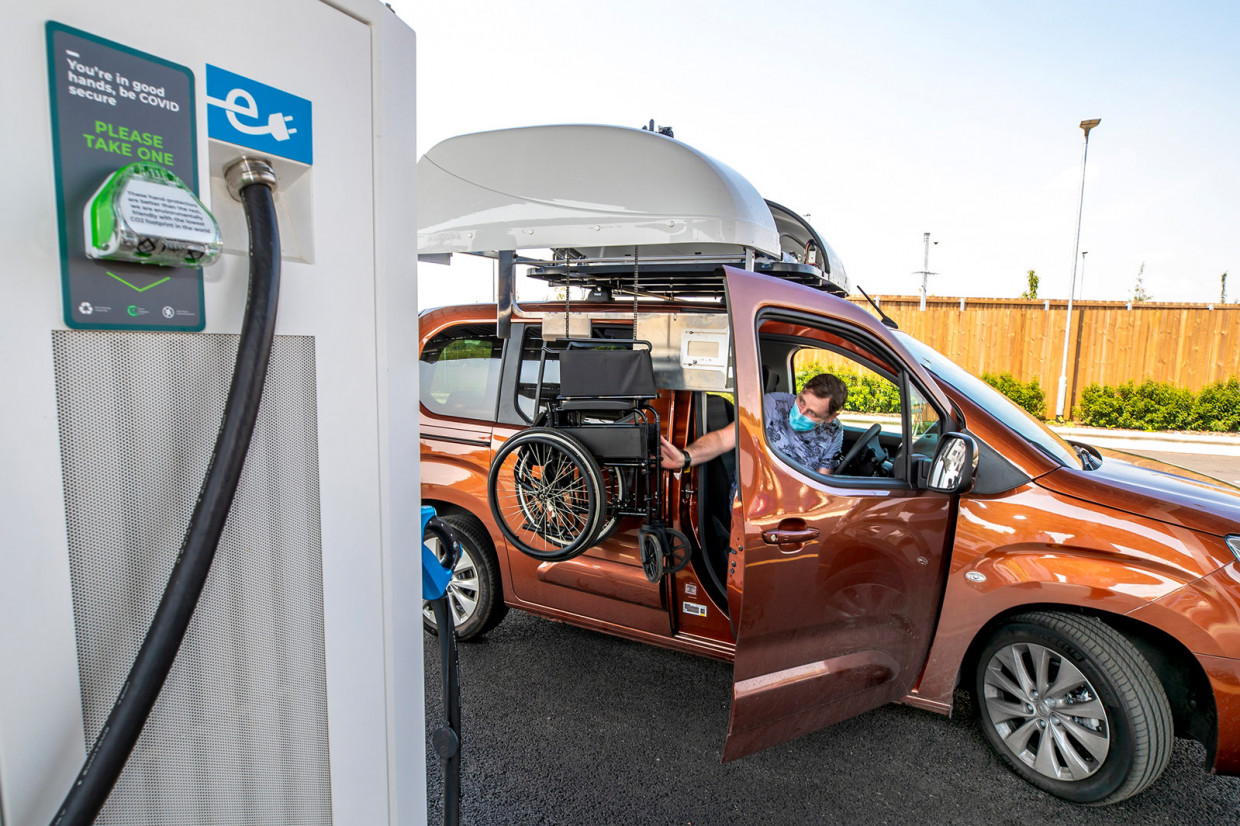 Consultation launched to ensure accessibility of EV chargers Move