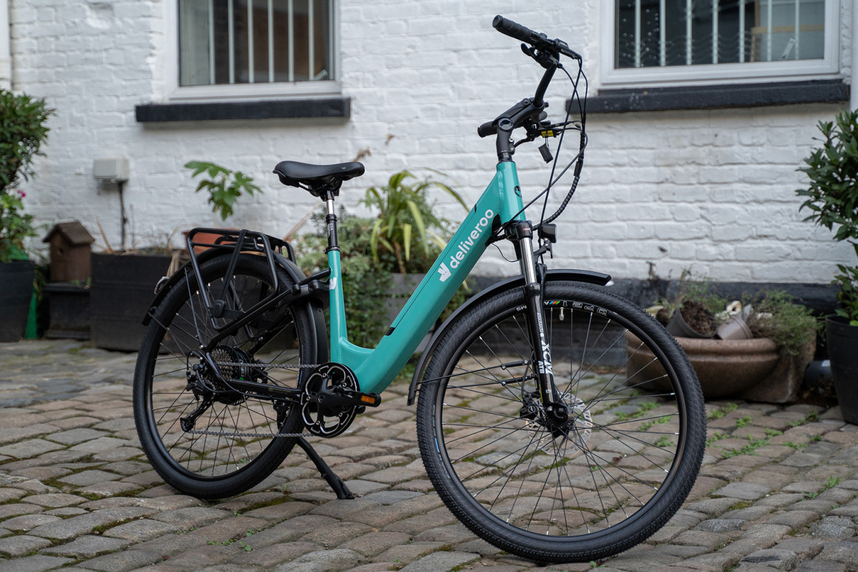 Volt Bikes teams with Deliveroo to speed up e bike delivery drive