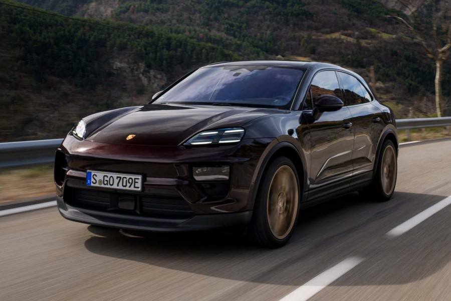 Porsche Macan EV