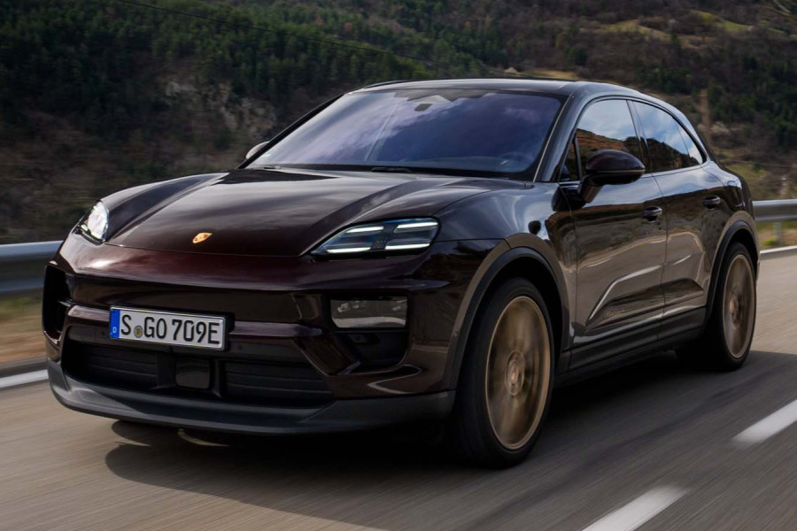 Porsche Macan EV