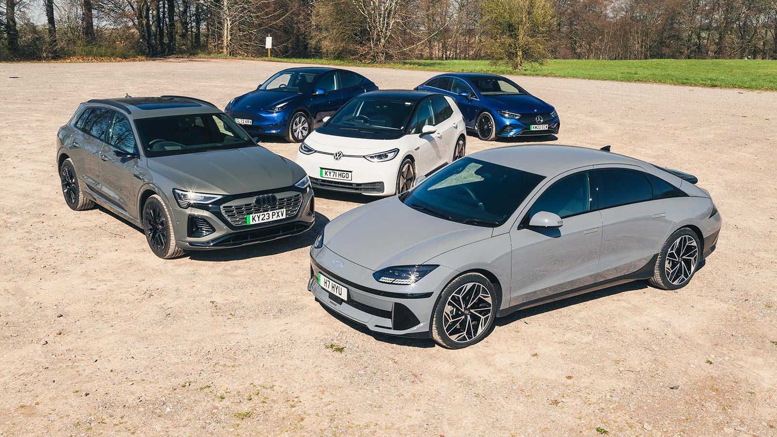 Würden Sie uns glauben, wenn wir sagen würden, dass Softwarealgorithmen verwendet werden können, um die Reichweite von Elektroautobatterien deutlich zu erhöhen? Nun, das ist wirklich möglich. EV charge times