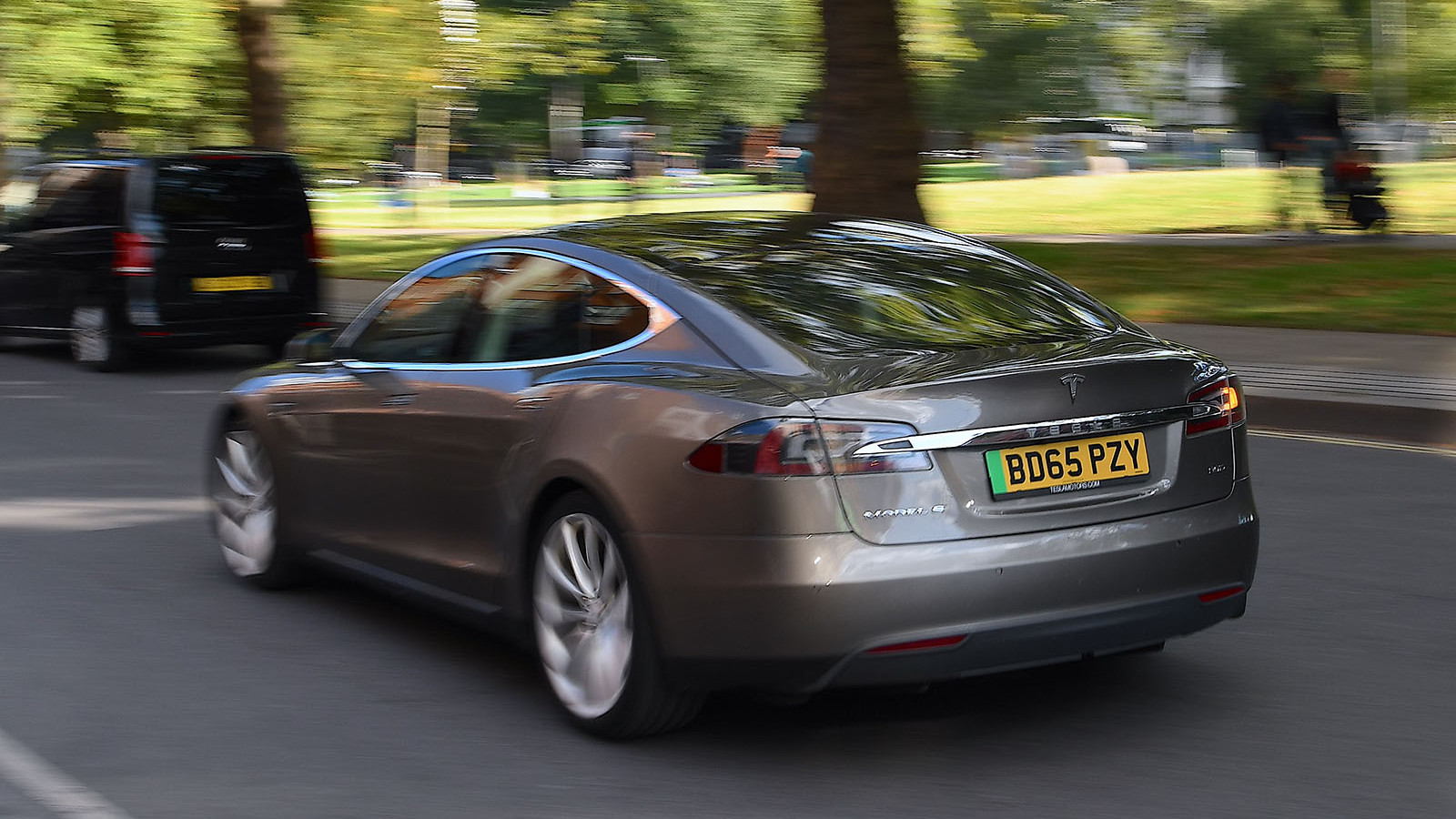 Tesla Model S love/loathe