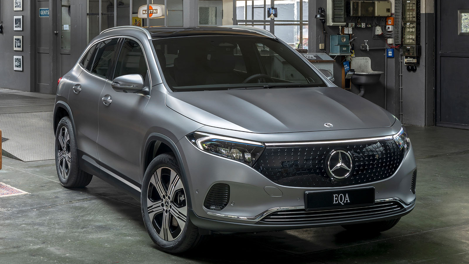 Mercedes EQA