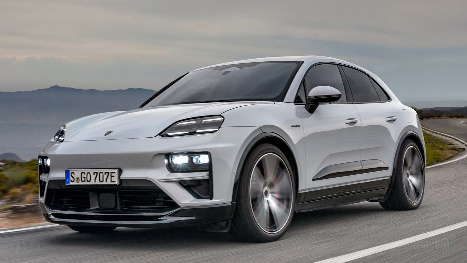 Porsche Macan EV