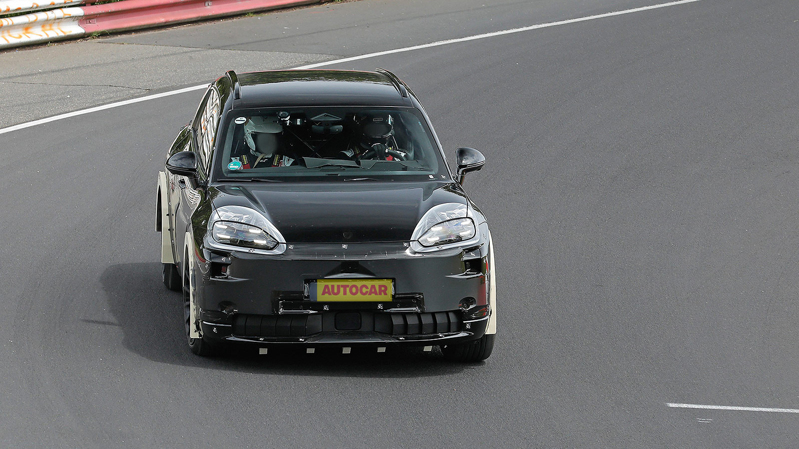 Porsche Cayenne EV