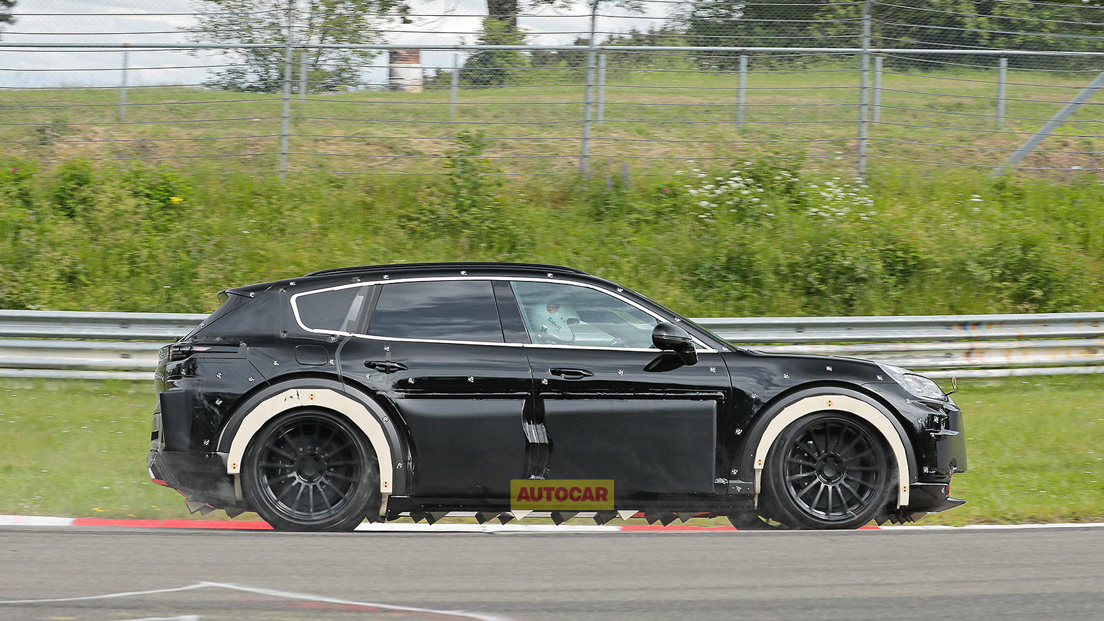 Porsche Cayenne EV