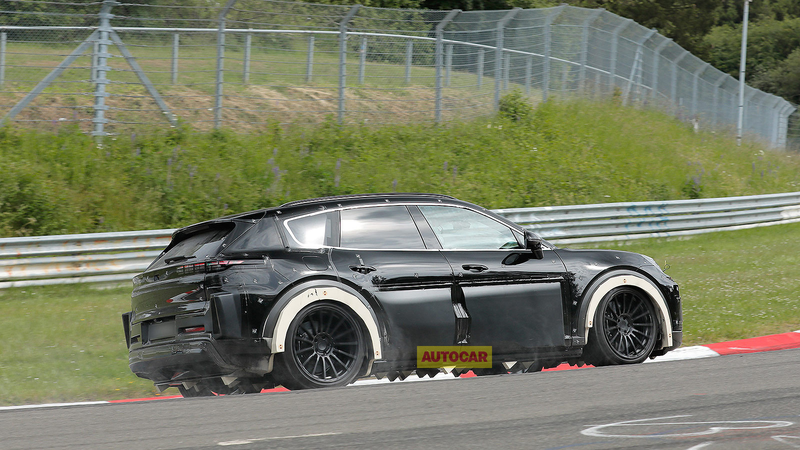 Porsche Cayenne EV