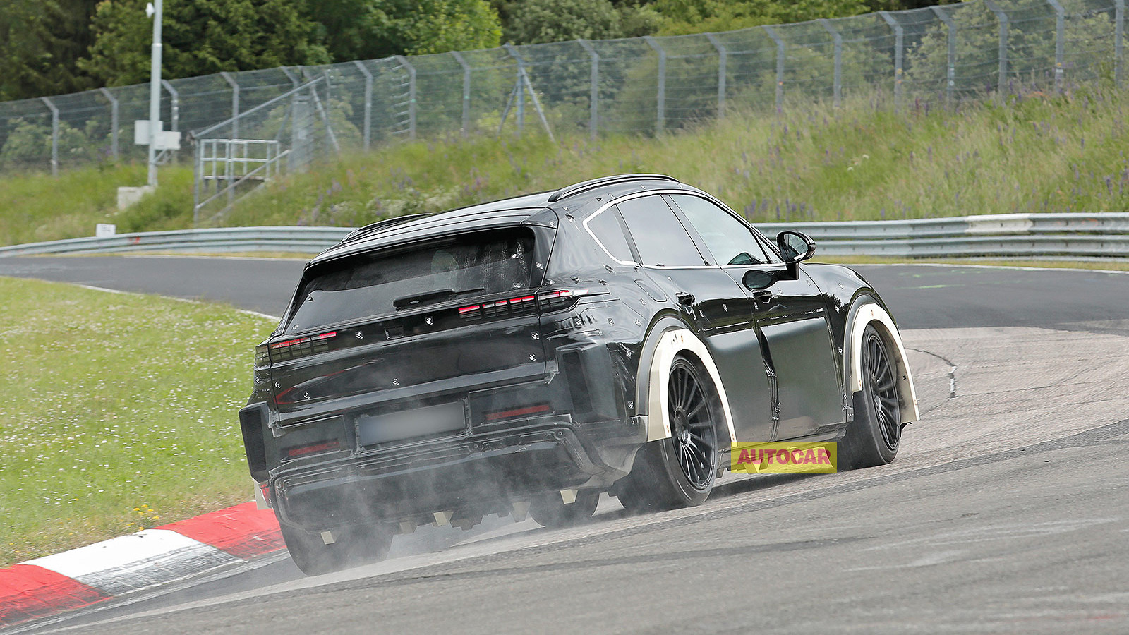 Porsche Cayenne EV