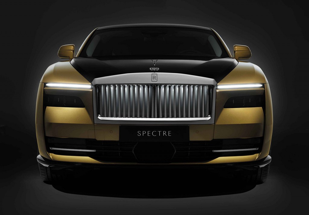 New Rolls Royce Spectre Marks New Electric Era For Luxury Brand Move